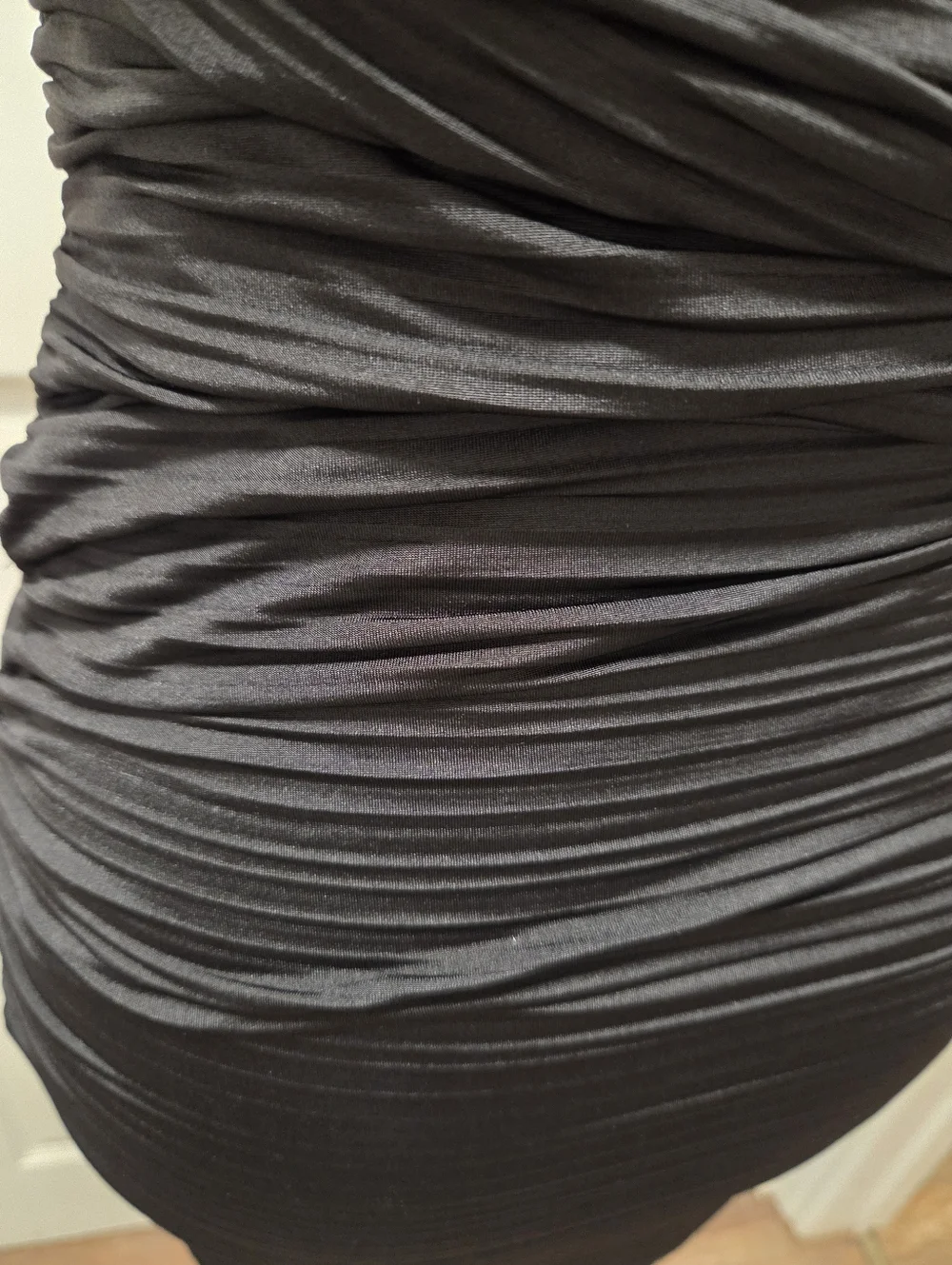 Statement Ruffled Organza Neck Backless Ruched Mini Dress - Picture 6 of 7